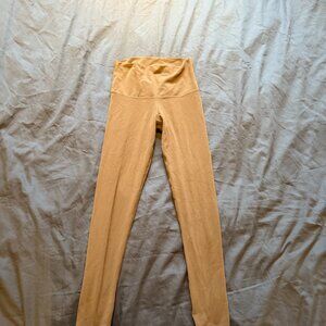 Aritzia TNA Butter Cheeky Hi-Rise Leggings S Brown